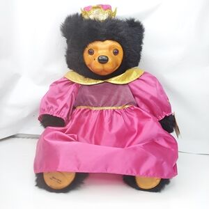 Vintage Raikes Bears Plush Queen Mary The Royal Court Collection #6042